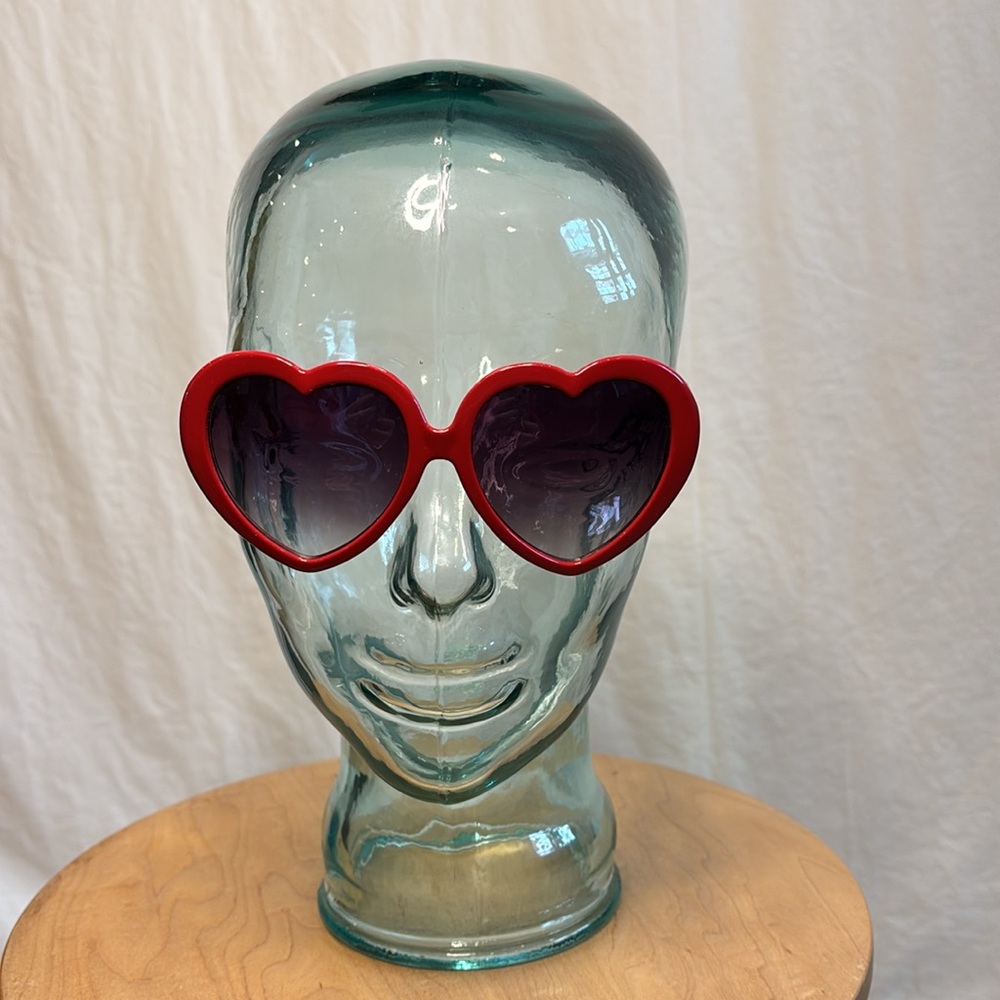 red heart shaped sunglasses - UV rated